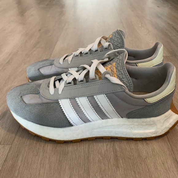 adidas Shoes - Adidas Retropy Women’s Shoes - Size 8.5
